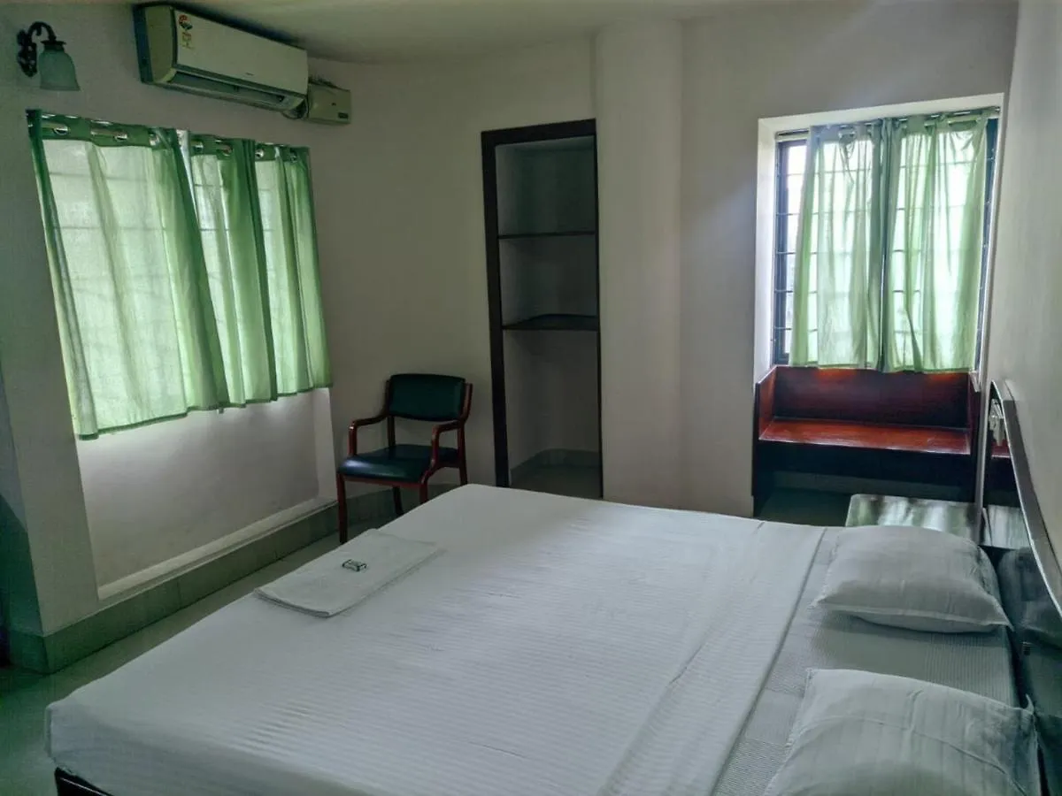 Hotel Sunnys Kochi